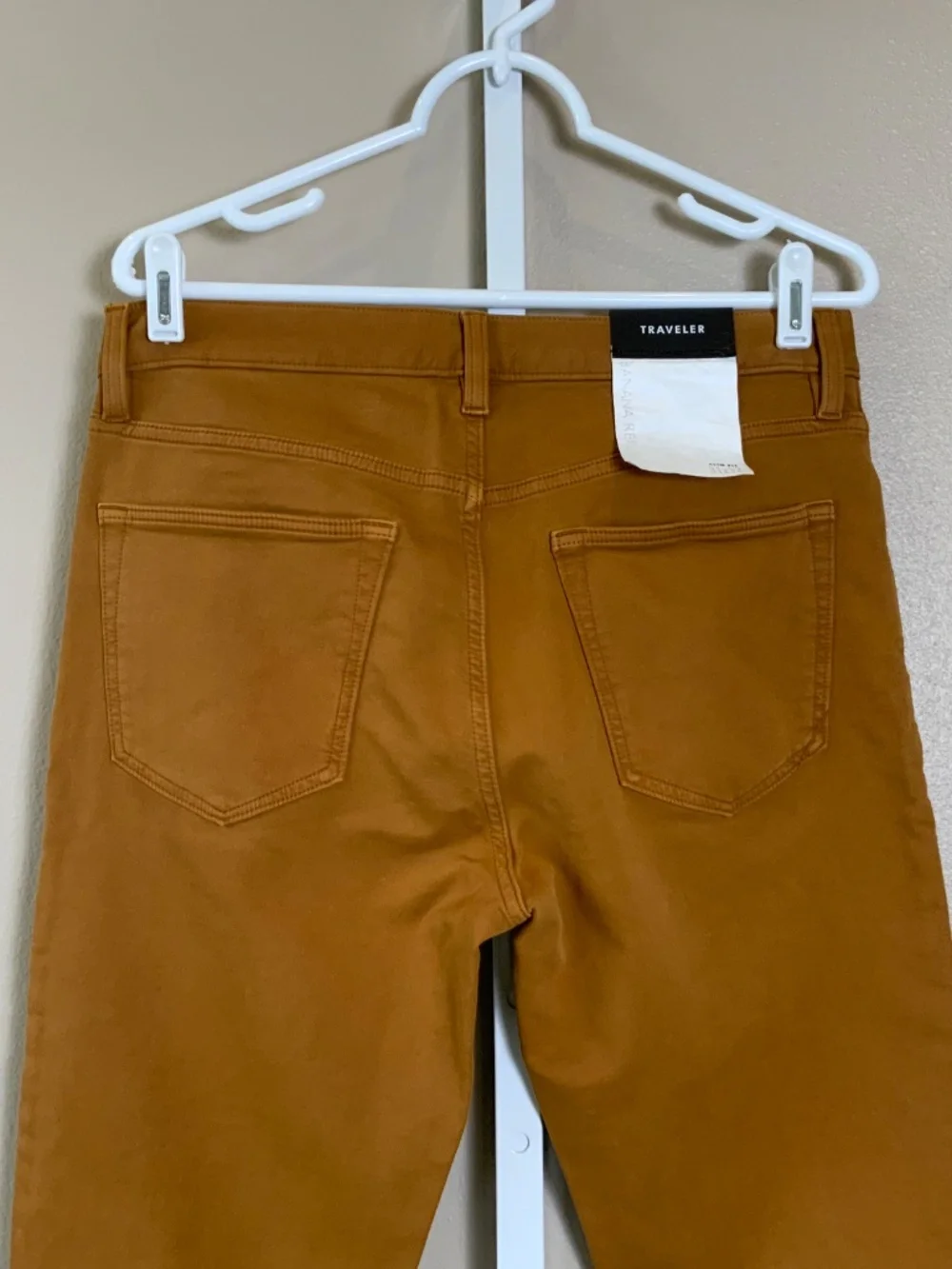 Banana Republic Slim Fit Traveler Pant